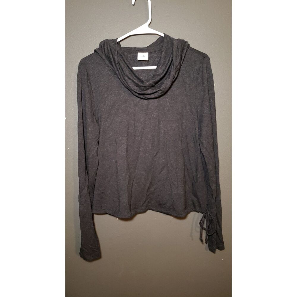 Cabi Women's Size Medium Hooded Charcoal Grey Cropped Sweater
